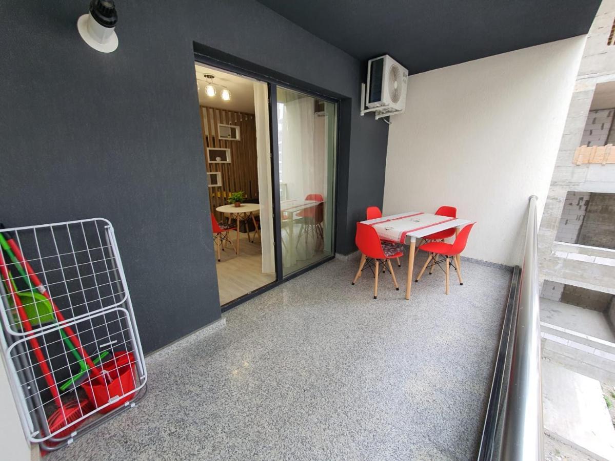 Listone Apartment 12 Mamaia Nord Năvodari Extérieur photo